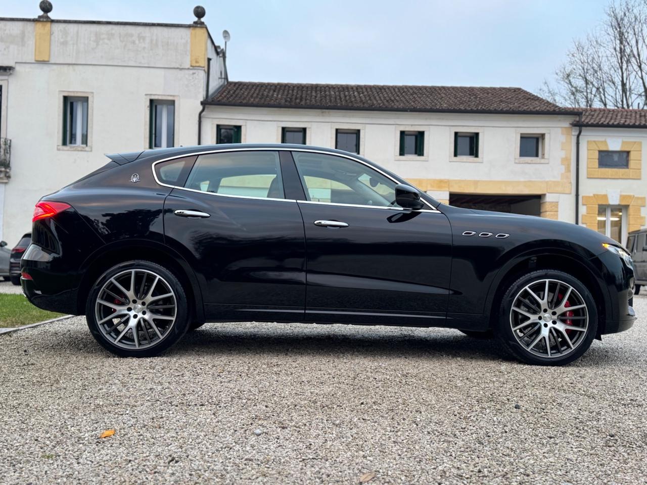 Maserati Levante V6 430 CV AWD S