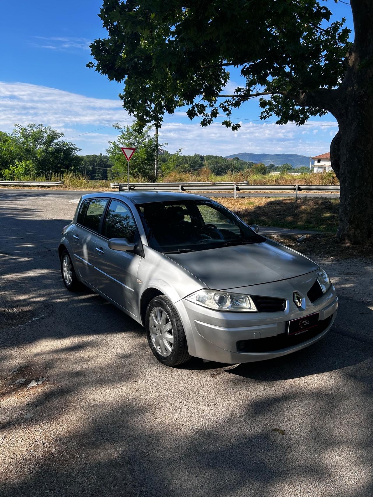 Renault Megane Mégane 1.5 dCi/105CV 5 porte Serie Speciale