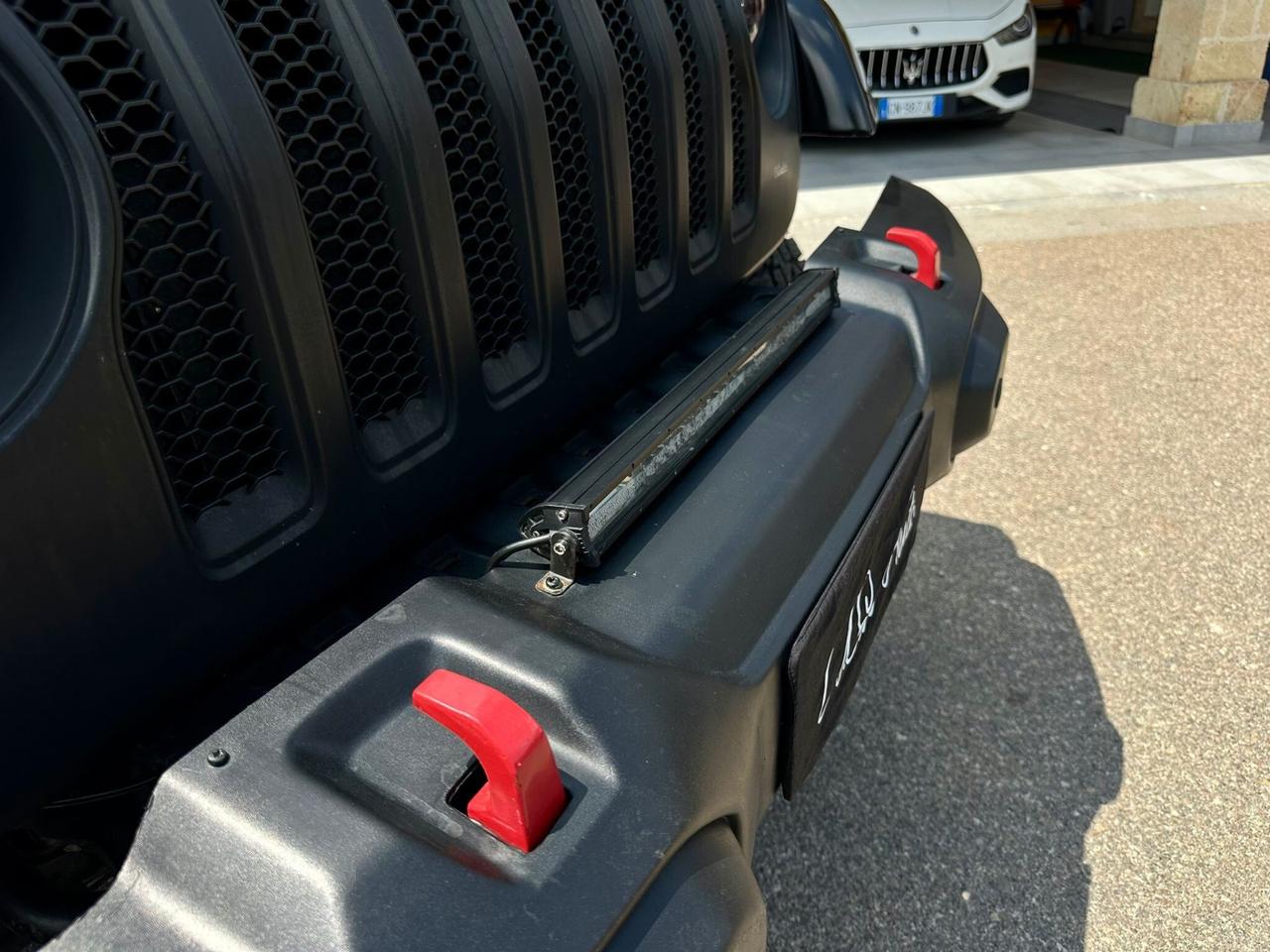 Jeep Wrangler Unlimited 2.8 Auto Sahara Hard-Top