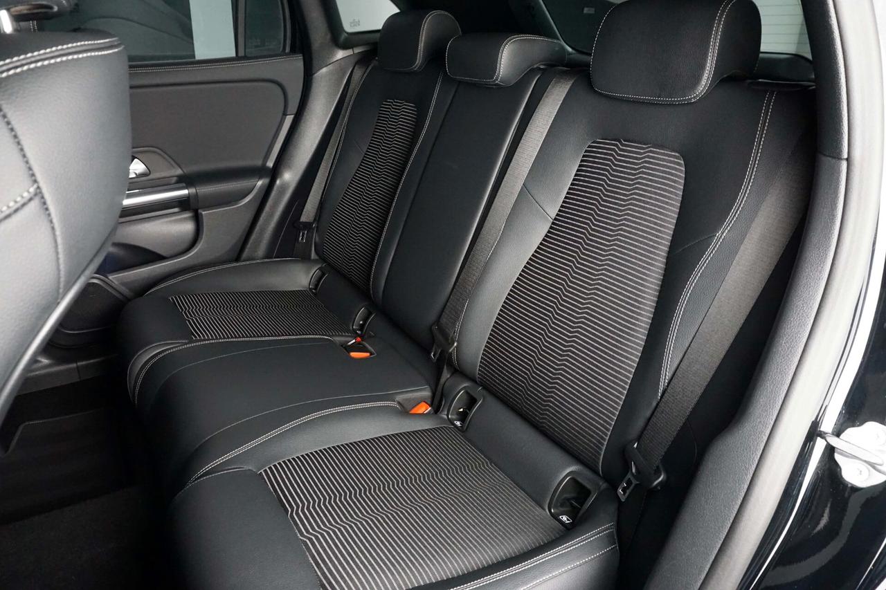 Mercedes-benz GLA 180 d Automatic Sport