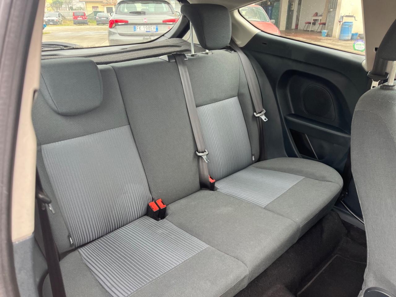 Ford Fiesta Fiesta+ 1.4 3 porte Bz.- GPL ok neopatentati