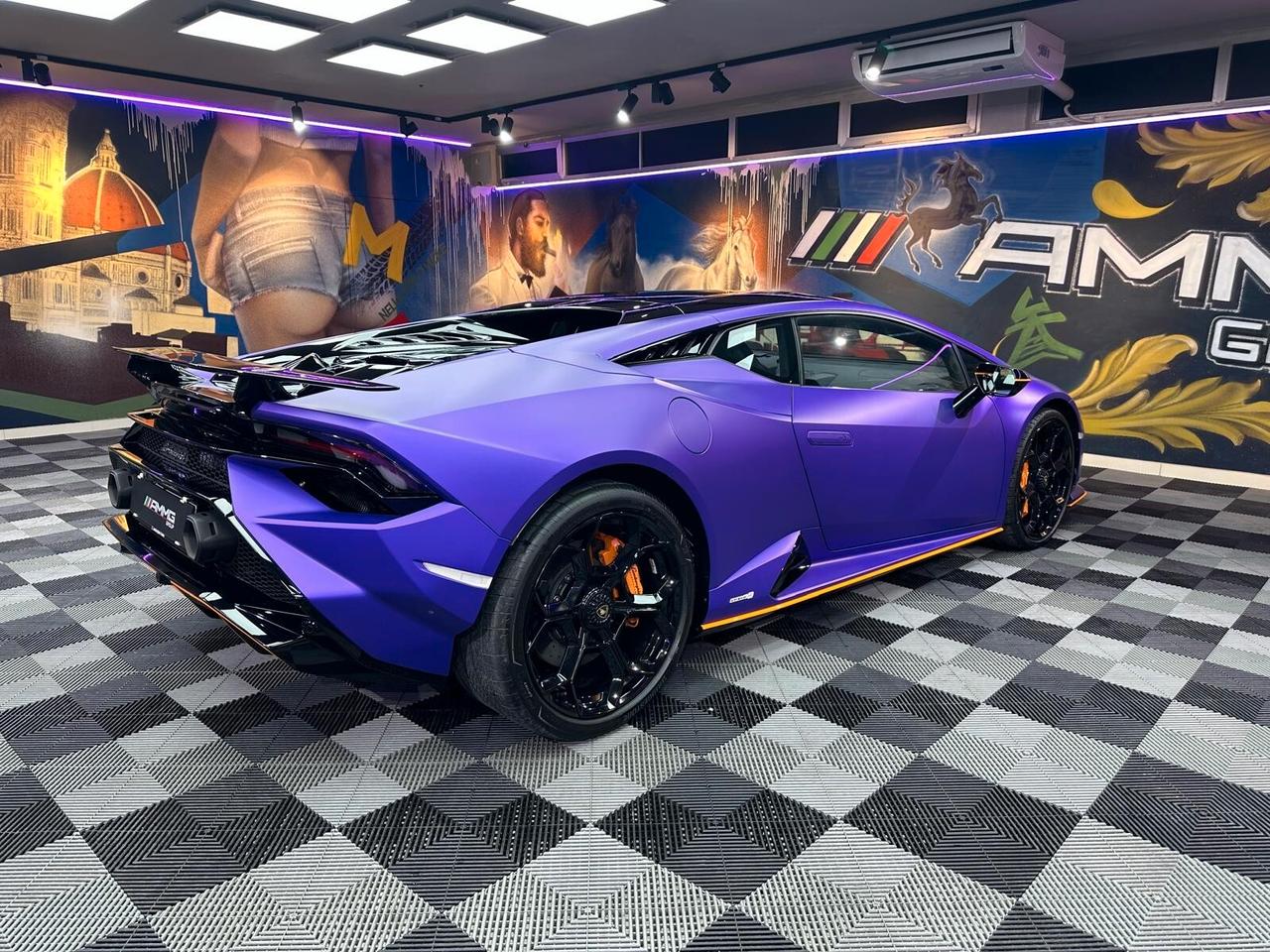 Lamborghini Huracan Tecnica Coupe 5.2 Evo 640 awd (333)