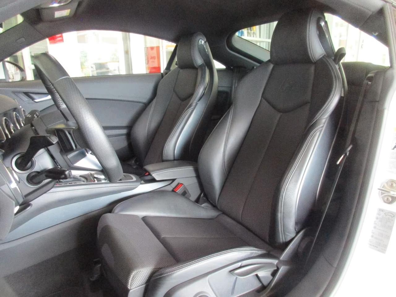 Audi TT Coupé 45 TFSI Q4 S tronic S line MATRIX