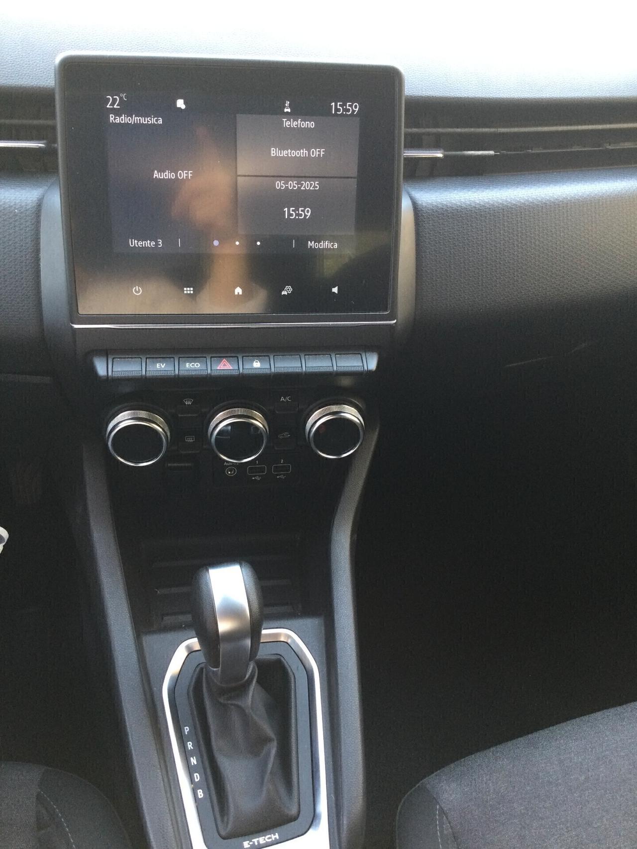 Renault Clio Full Hybrid E-Tech 140 CV 5 porte Intens
