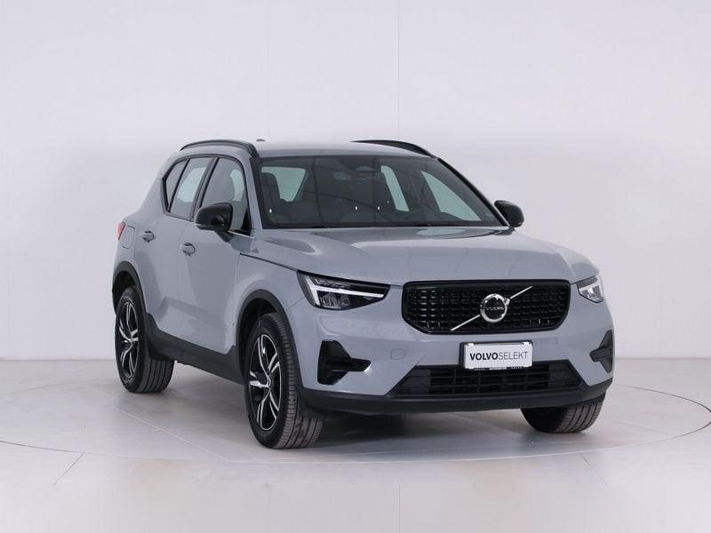 Volvo XC40 XC40 B3 163CV AUT PLUS DARK
