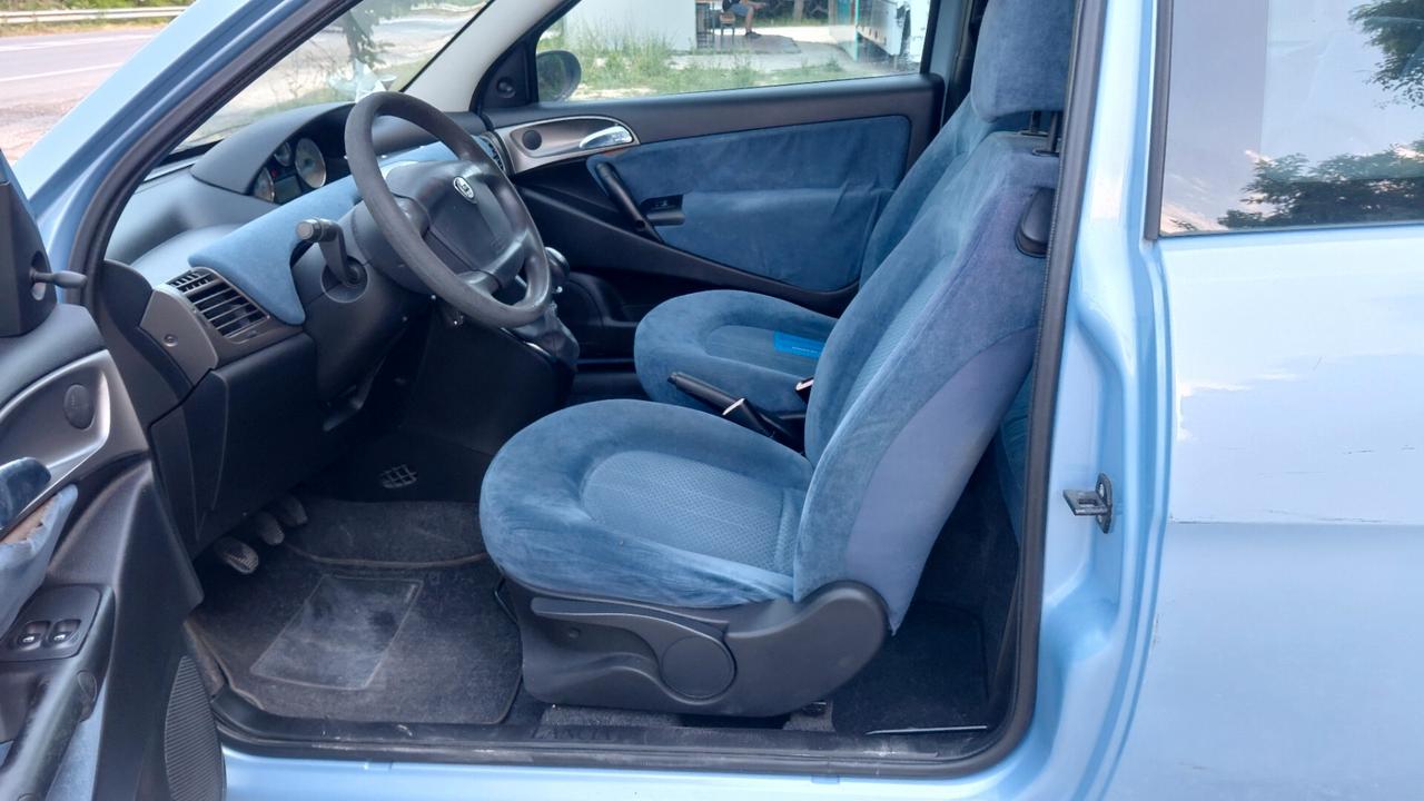 Lancia Ypsilon 1.2