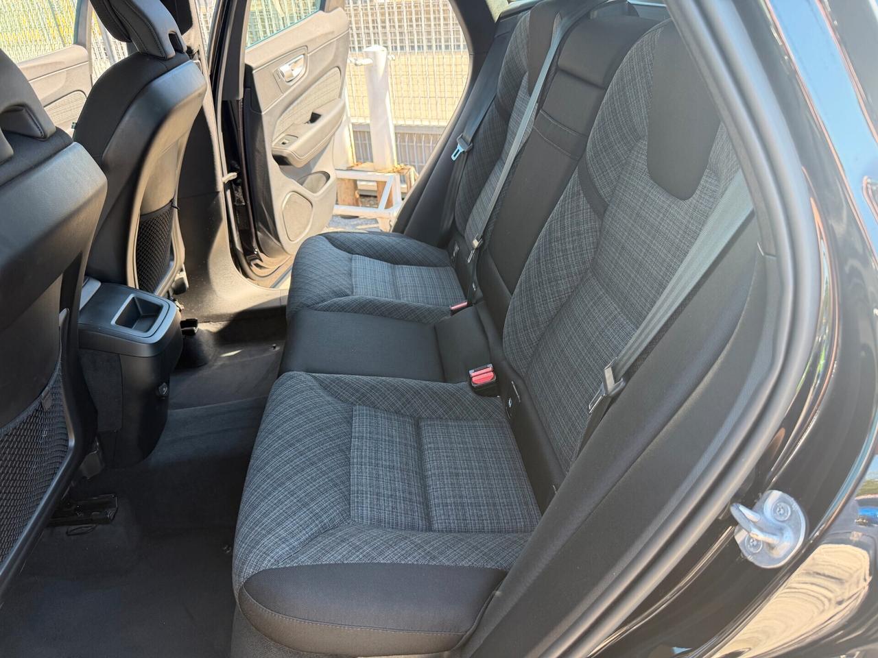 Volvo XC 60 XC60 B4 (d) AWD automatico Plus Dark /N1/+IVA/1PROP/KM DOC.