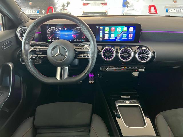 MERCEDES-BENZ A 180 Automatic AMG Line Premium