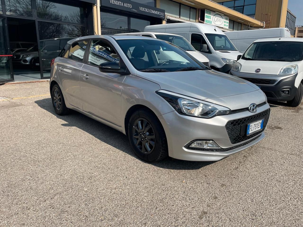 Hyundai i20 1.2 84 CV 5 porte Comfort