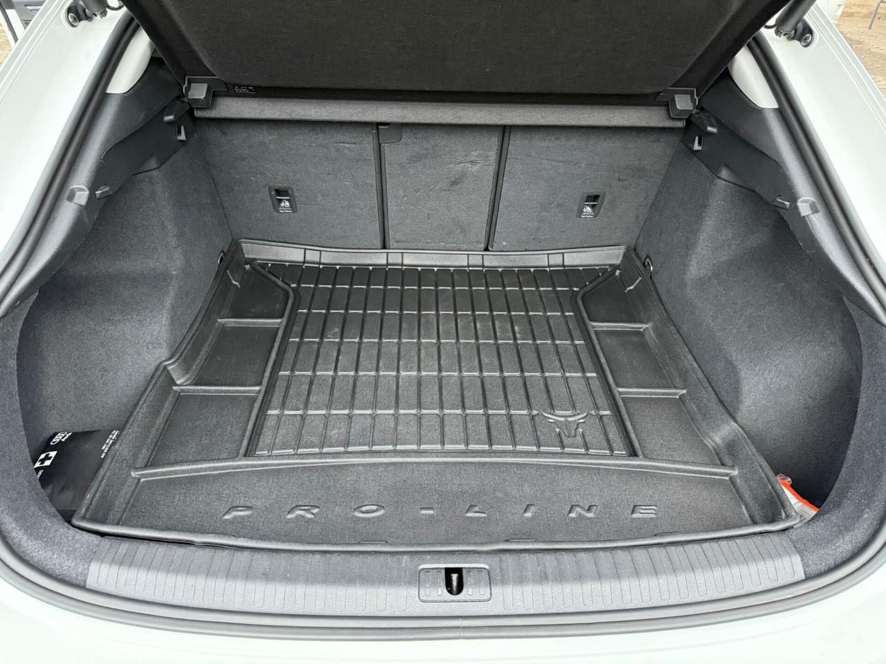 Audi Q3 35 TDI quattro Business