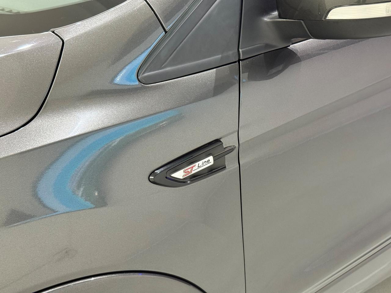 Ford Kuga 1.5 TDCI 120 CV ST-Line