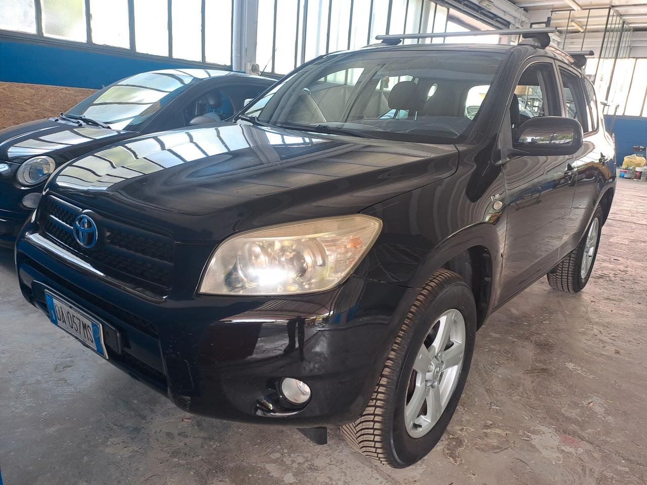 Toyota RAV 4 RAV4 Crossover 2.2 D-4D 150 CV DPF Sol