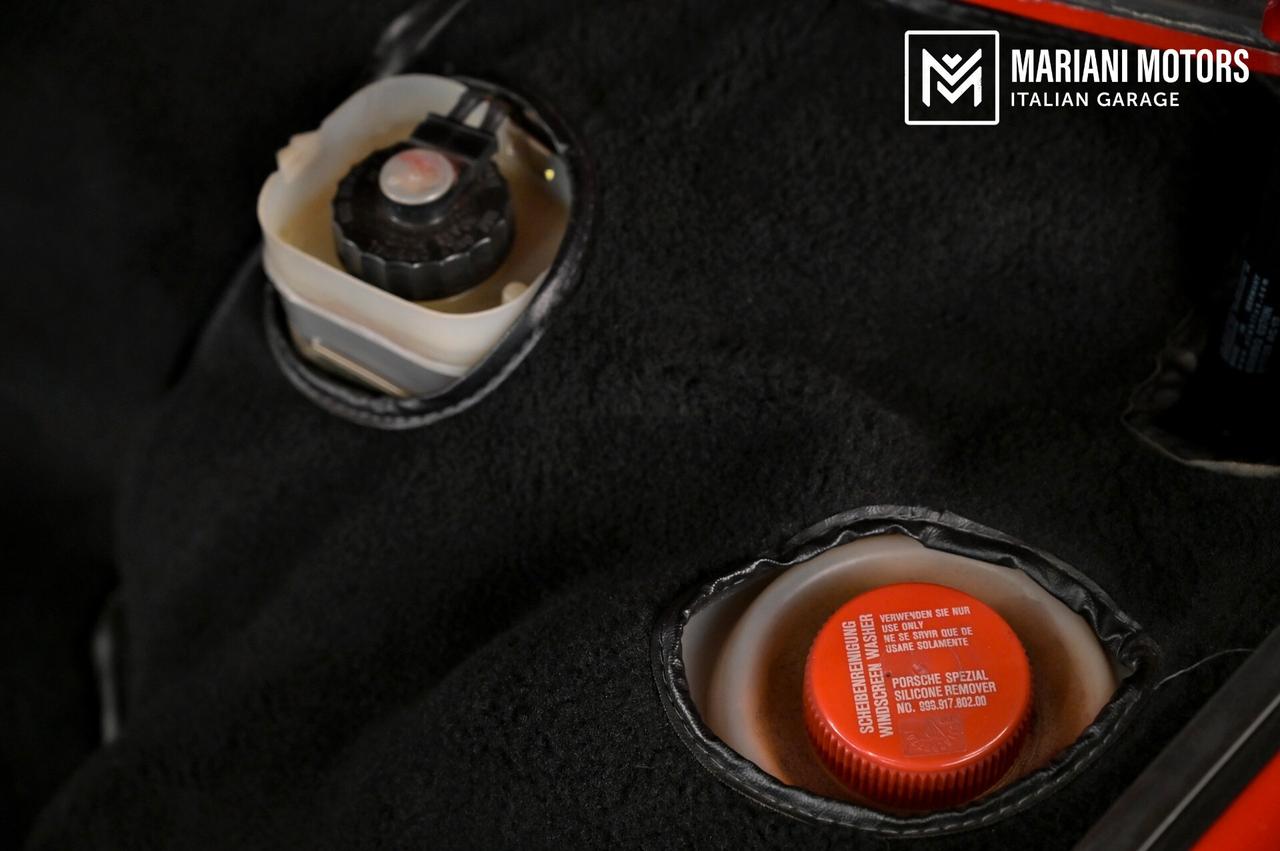 Porsche 911 (930) Carrera 3.2 Targa