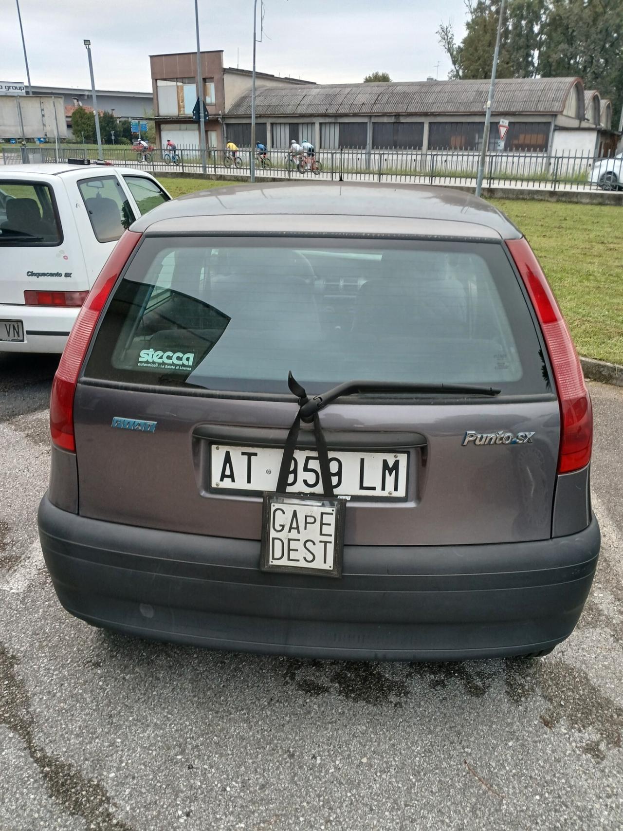 Fiat Punto 55 cat 5 porte S auto d" epoca 28 anni