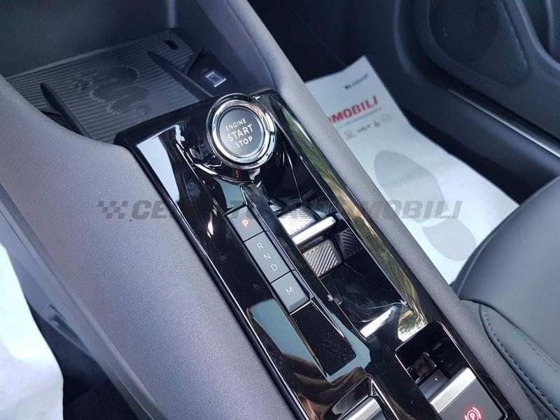Alfa Romeo Junior Junior 1.2 ibrida Q4 145cv edct6