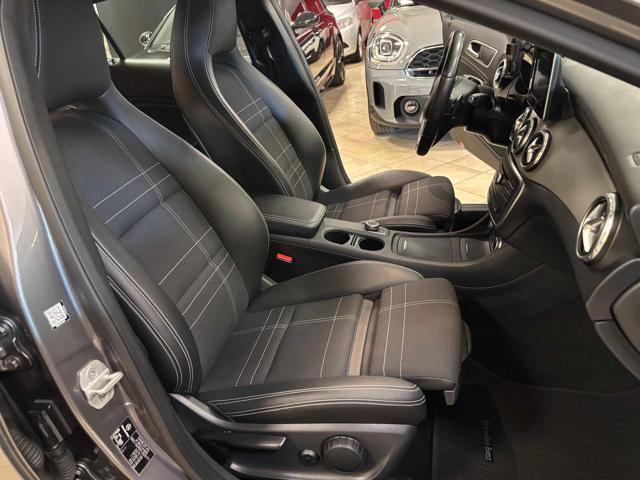 MERCEDES-BENZ GLA 220 d Automatic 4Matic Sport - KM E SERVICE CERTIFIC.