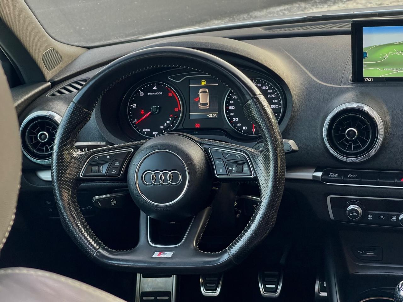 Audi A3 Sportback 2.0 Tdi 150cv S-Line - TETTO