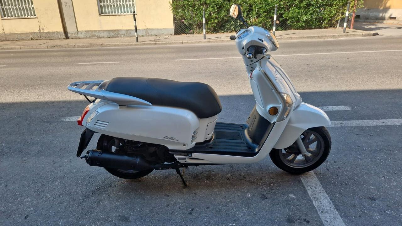 Kymco Like 125 - 10/2009 Bianco.