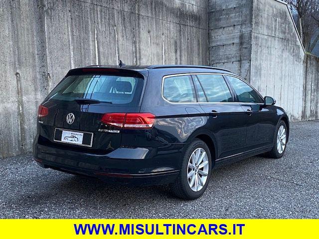 VOLKSWAGEN Passat Variant 2.0 TDI DSG Executive BlueMotion Tech.