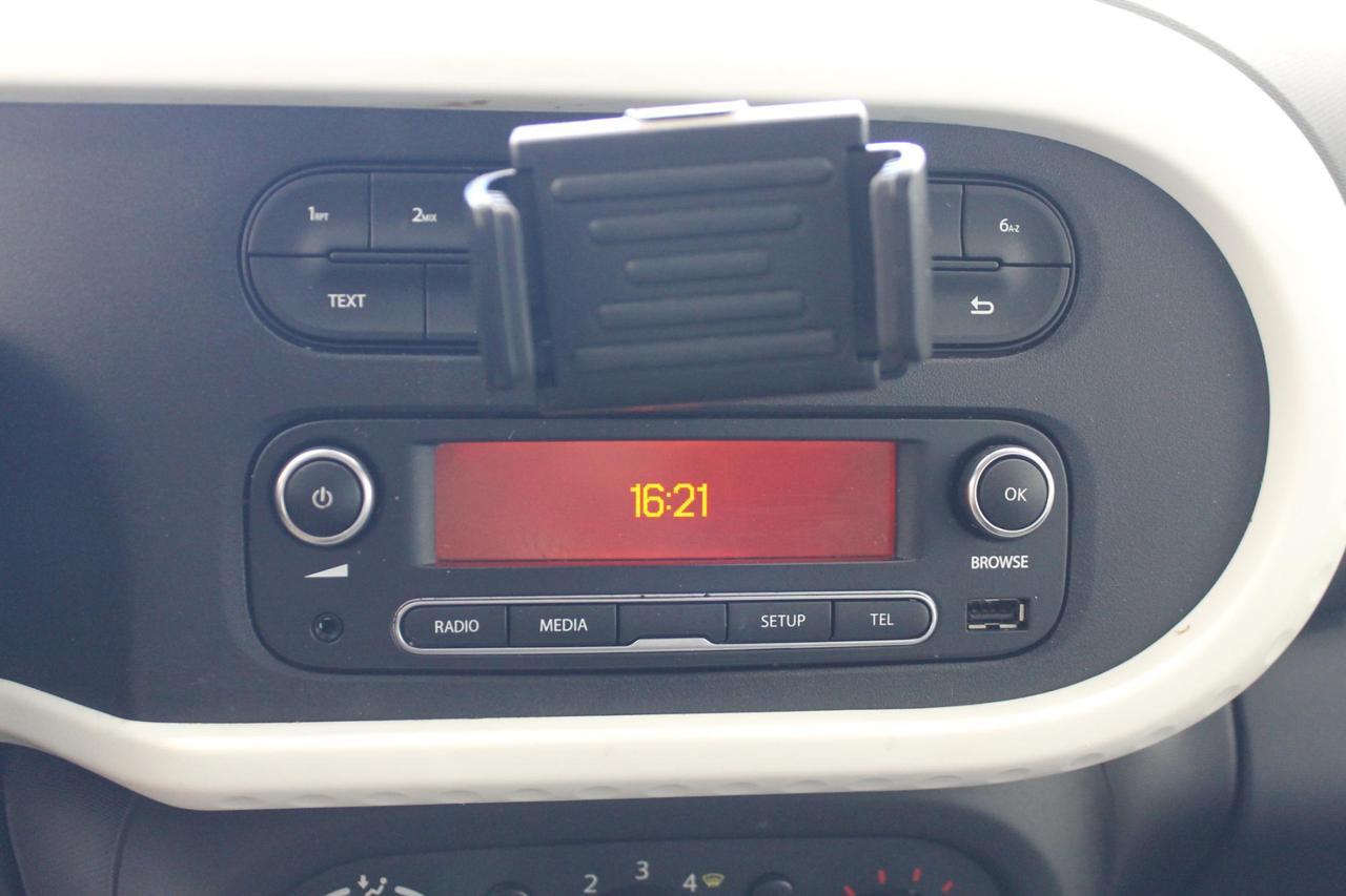 Renault Twingo 1.0 Sce Duel 75 Cv.