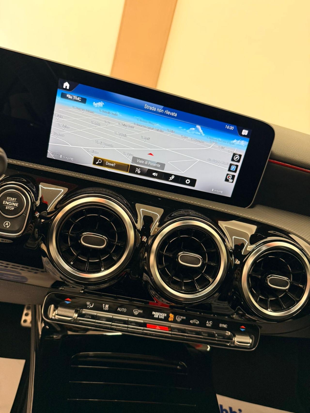 Mercedes-benz A 180 d Automatic Premium