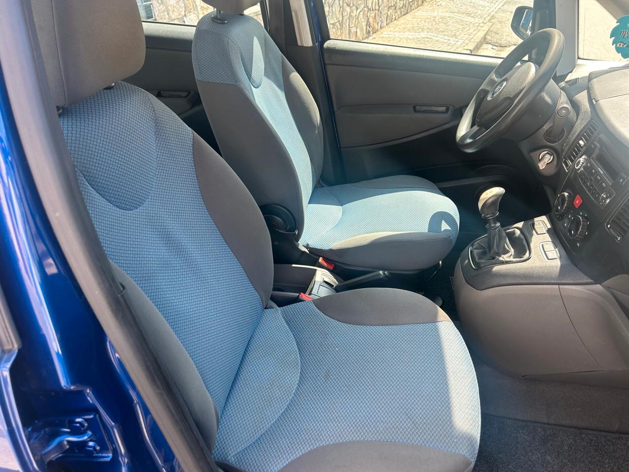 Fiat Idea 1.2 16V BlackLabel
