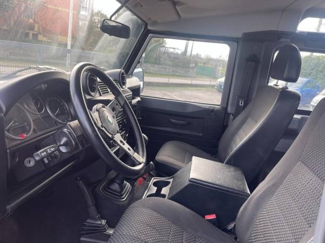 Land Rover Defender Defender 90 2.4 td 6 posti