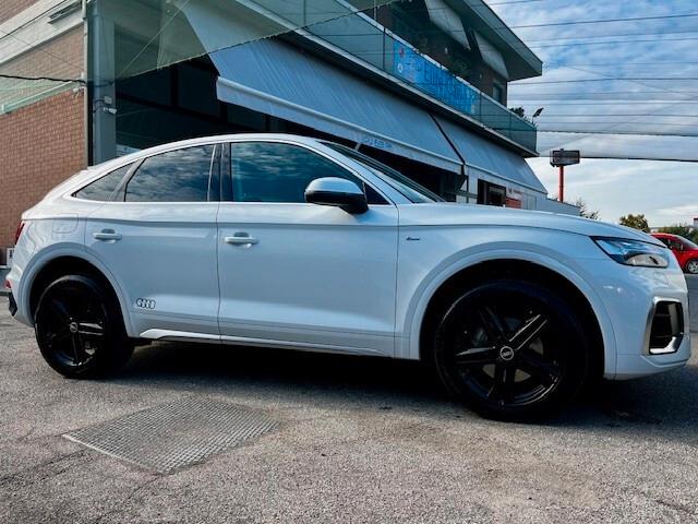 Audi Q5 Sportback 40 2.0 tdi mhev 12V S line quattro s-tronic
