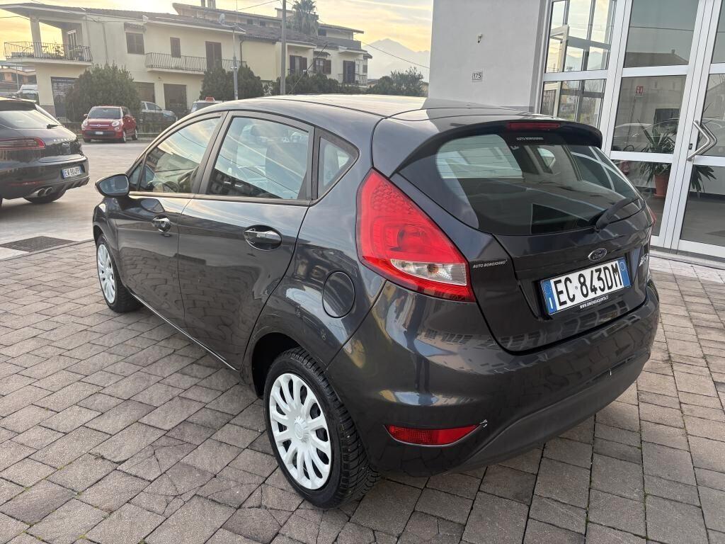 Ford Fiesta 1.4 5 porte Bz.- GPL Titanium