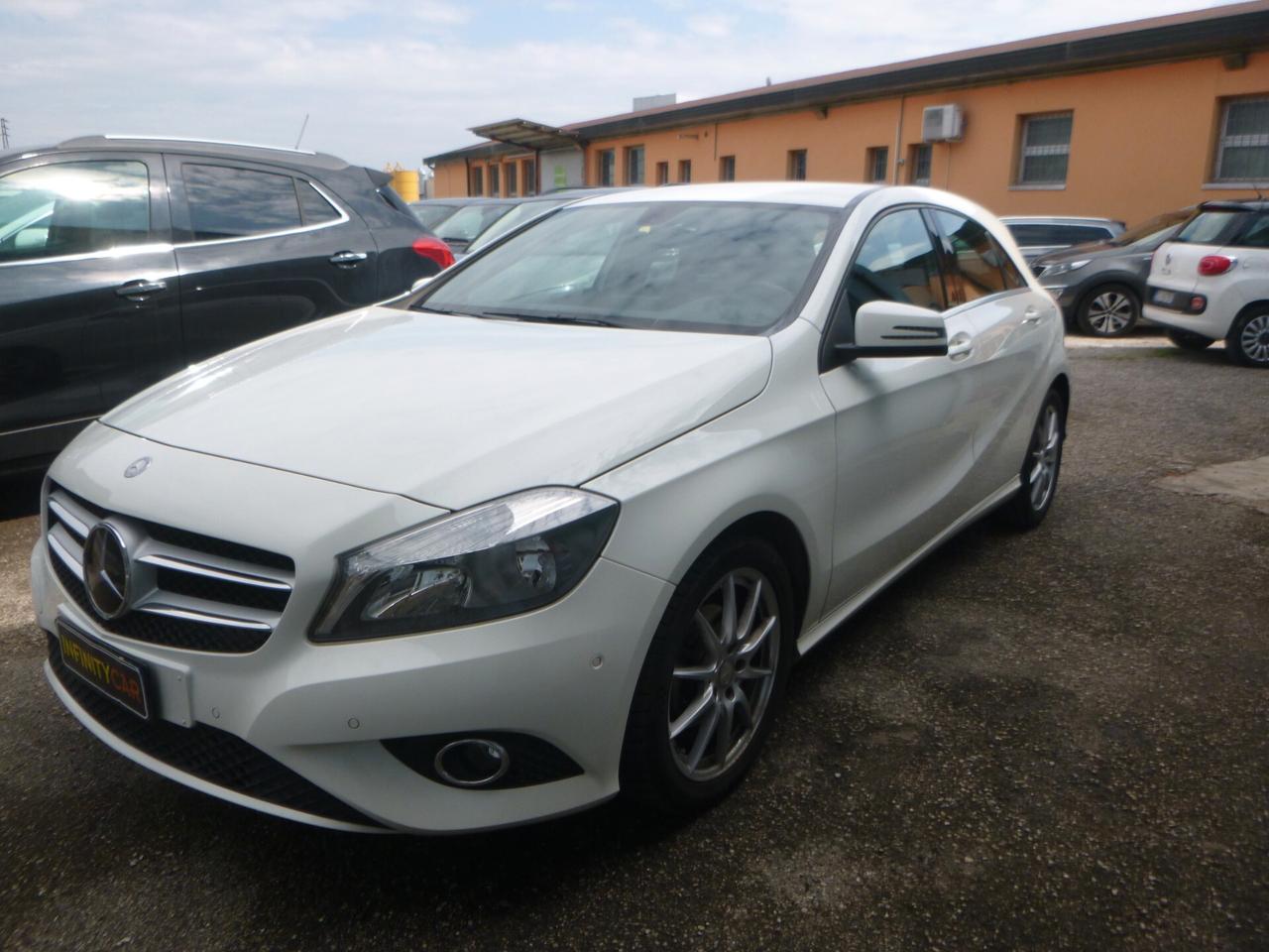 Mercedes-benz A 180 A 180 d Sport