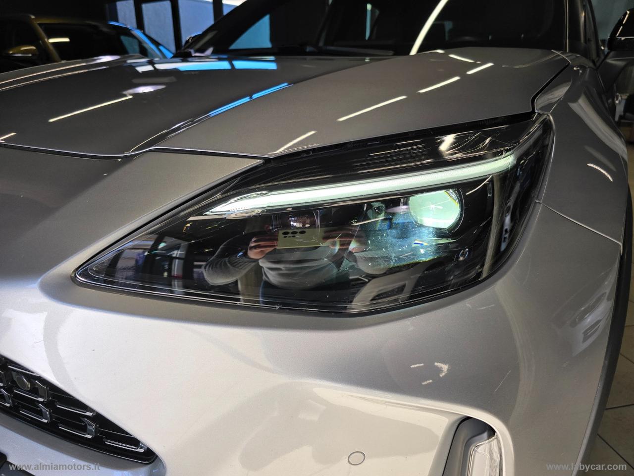 TOYOTA Yaris Cross 1.5 Hybrid 5p. E-CVT Advent.