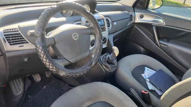 LANCIA Ypsilon 1.4 BENZINA/GPL senza nessun lavoro da fare