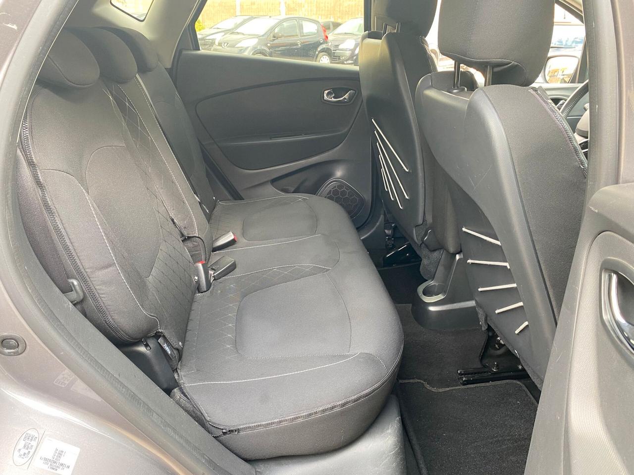 Renault Captur 1.5 dCi 90cv full opt nuova 2014