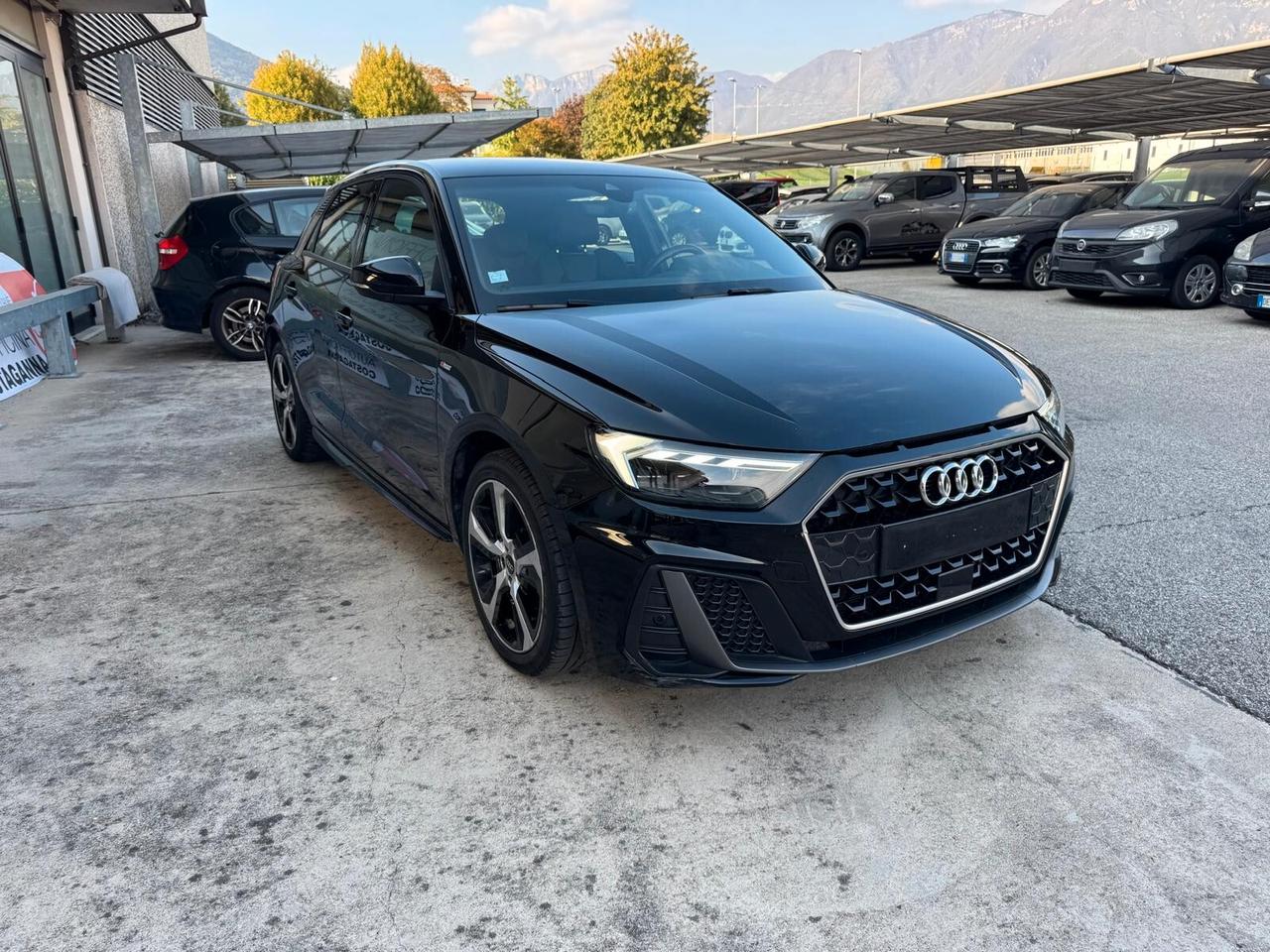Audi A1 SPB 30 TFSI S tronic line edition