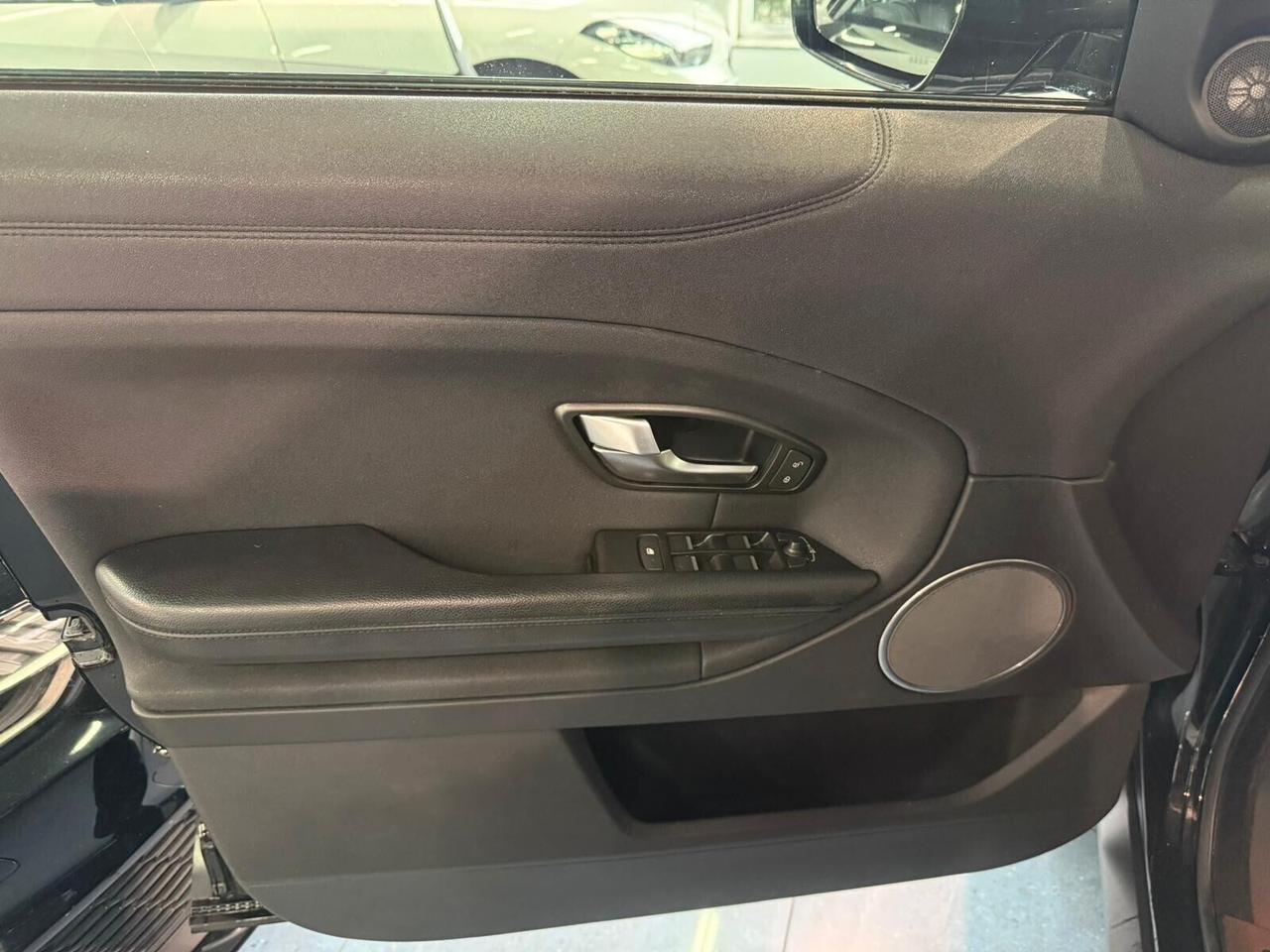 Land Rover Range Evoque 2.0 TD4 180 CV Coupé HSE