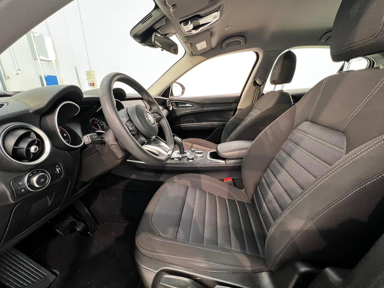 Alfa Romeo Stelvio 2.2 Turbodiesel 190 CV AT8 Q4 Business