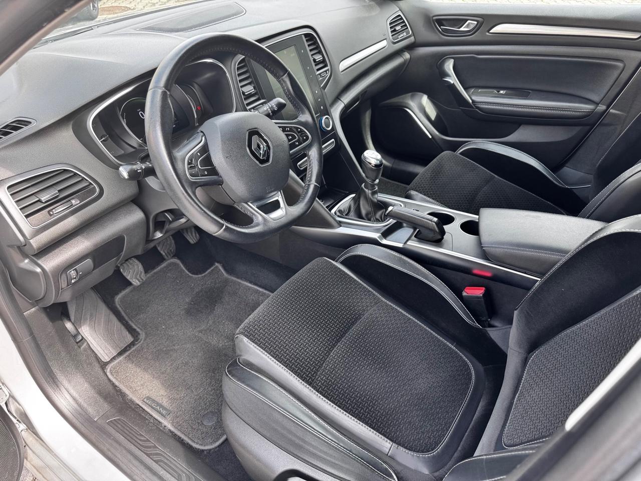 Renault Megane Mégane dCi 8V 110 CV neopatentati