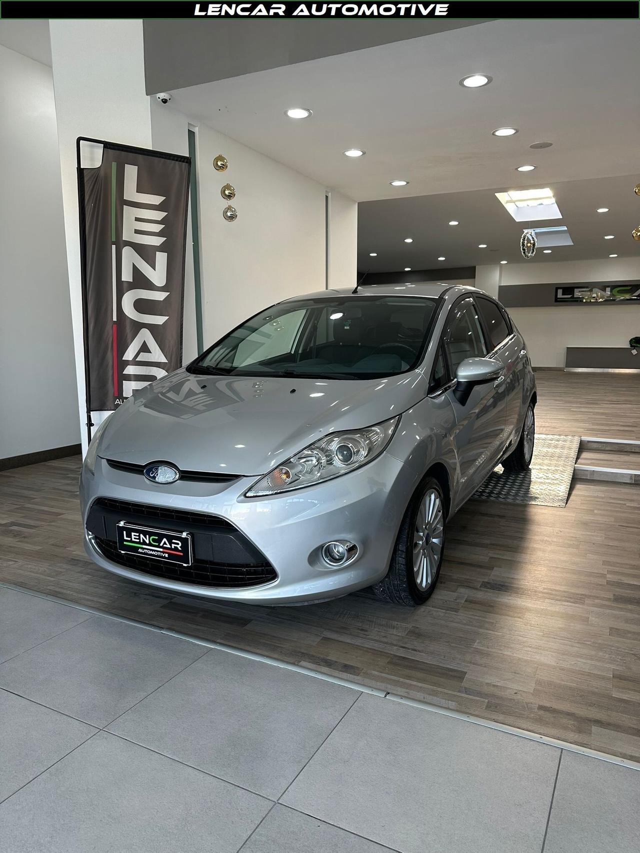 Ford Fiesta 1.4 TDCi 5p. Titanium OK NEOPATENTATI