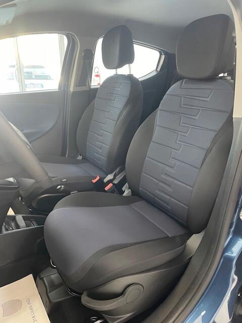 Lancia Ypsilon 1.0 FireFly 5 porte S&S Hybrid Platino 4.500km