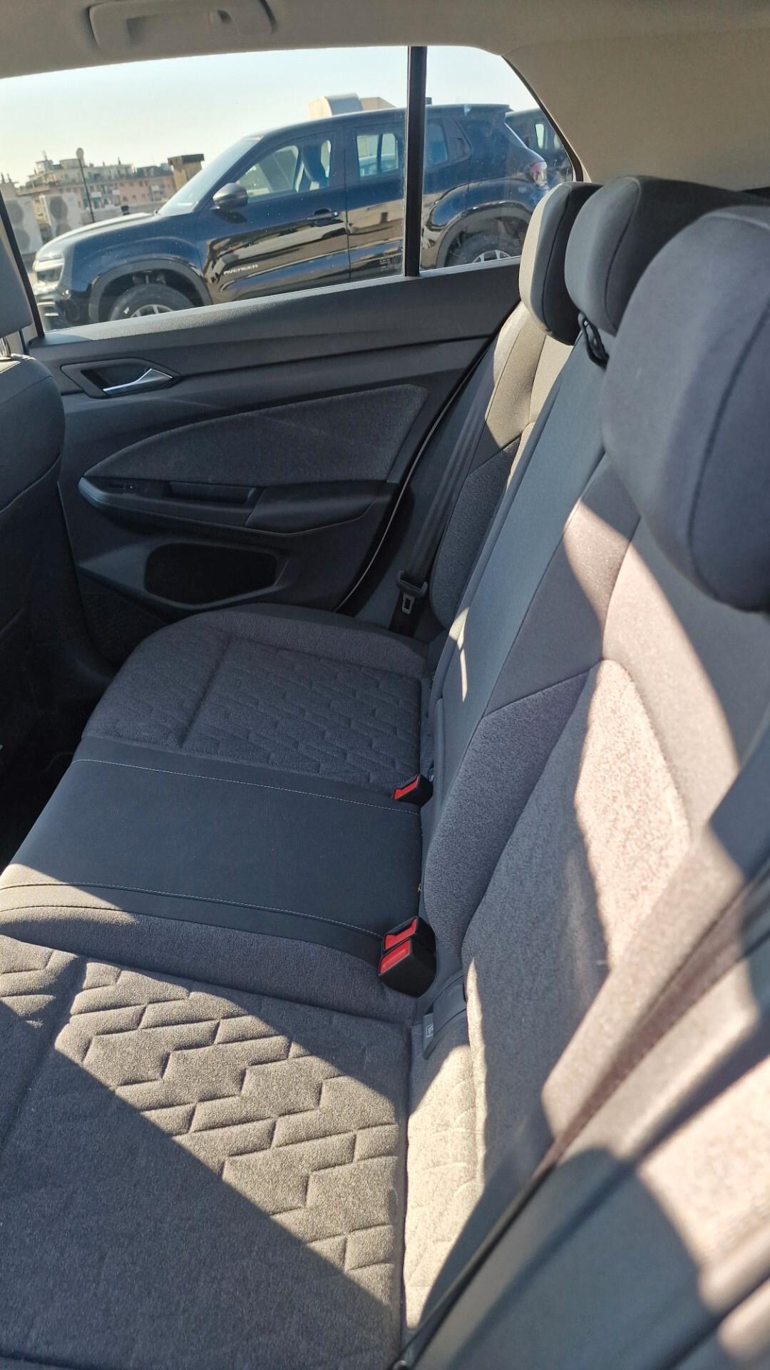 Volkswagen Golf 2.0 TDI 150 CV DSG SCR Style