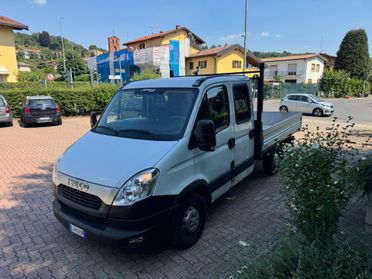 IVECO DAILY 7 posti cassone fisso