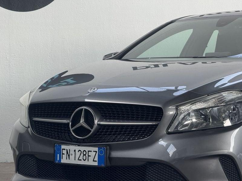 Mercedes-Benz Classe A A 160 d Sport AUTOMATICA NEOPATENTATI CRONOLOGIA TAGLIANDI