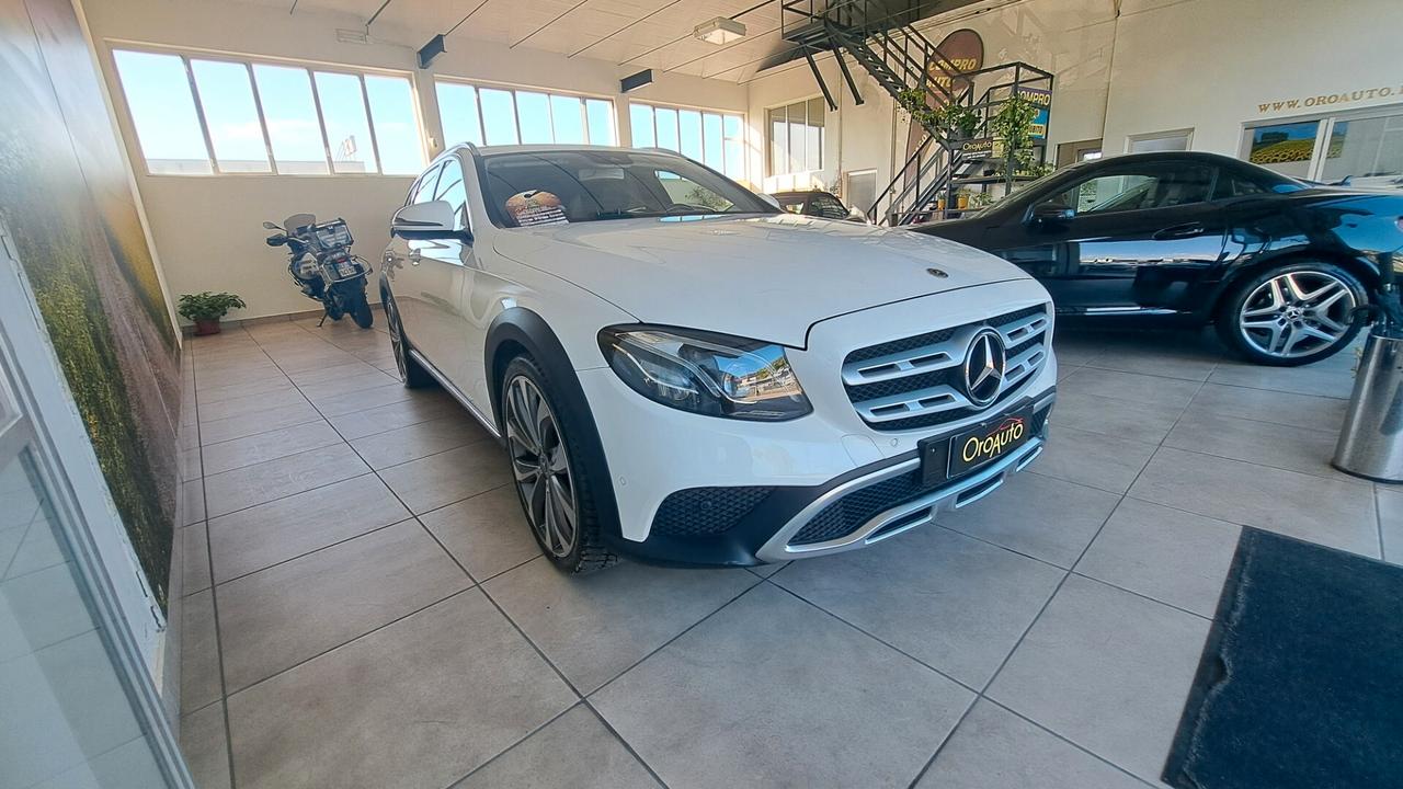 Mercedes-benz E 220 Cdi 4 Matic All-Terrain-Pelle-