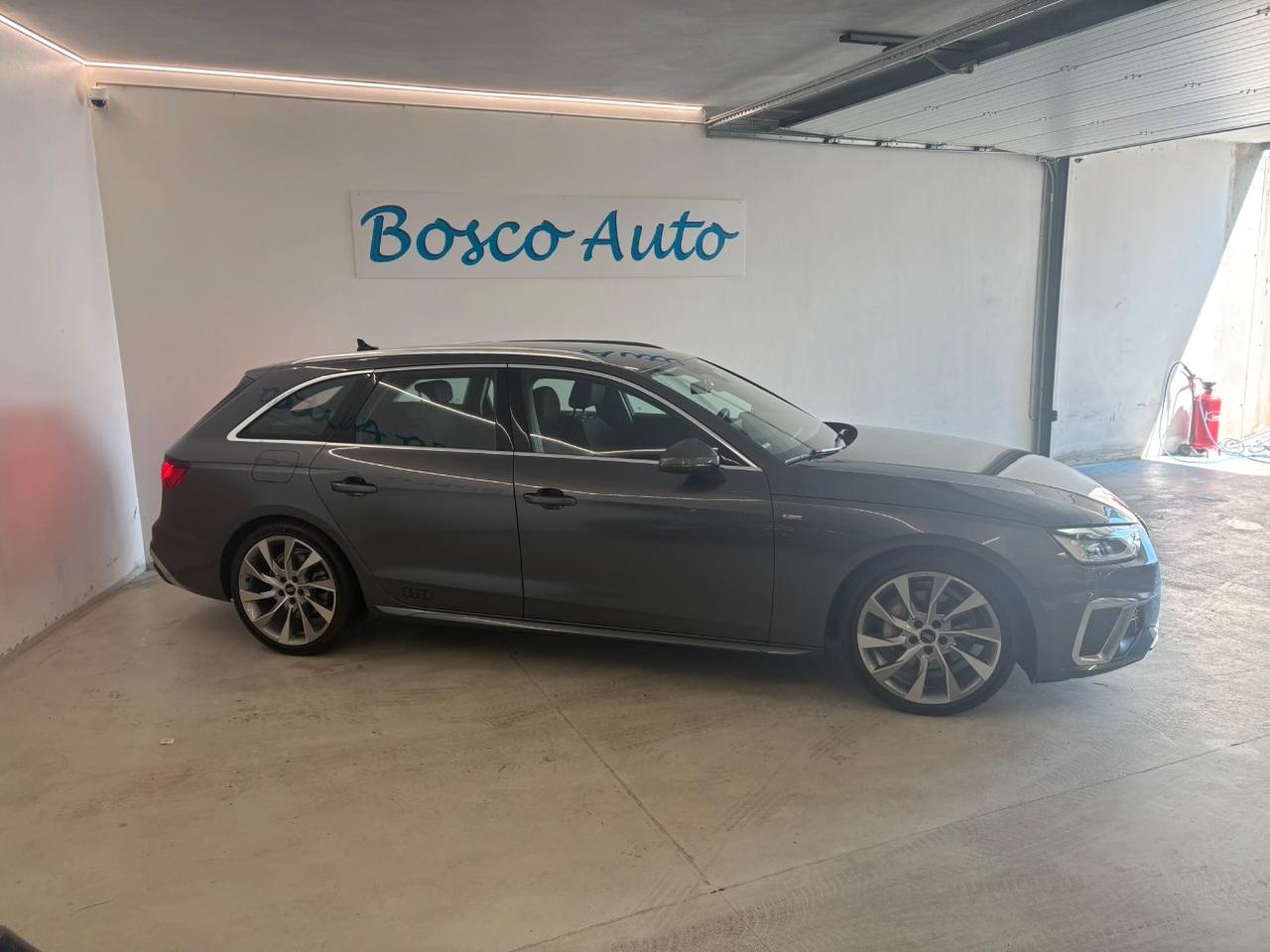 Audi A4 Avant 40 2.0 tdi mhev S line edition quattro 204cv s-tronic