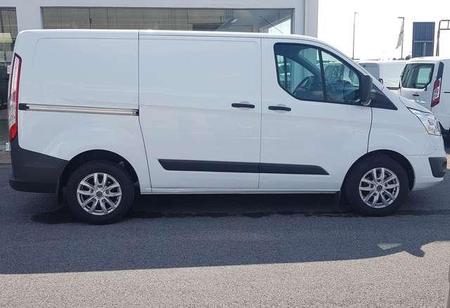 Ford Transit Custom Trend L1H1 2.0 130CV Van 3p