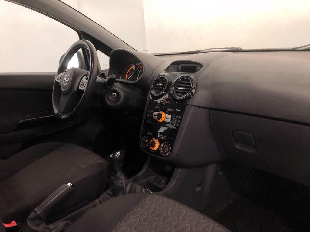 Opel Corsa 5 Porte 1.2 Sport