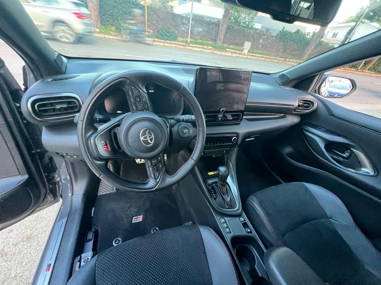 Toyota Yaris 1.5 130 Hybrid 5 porte GR Sport