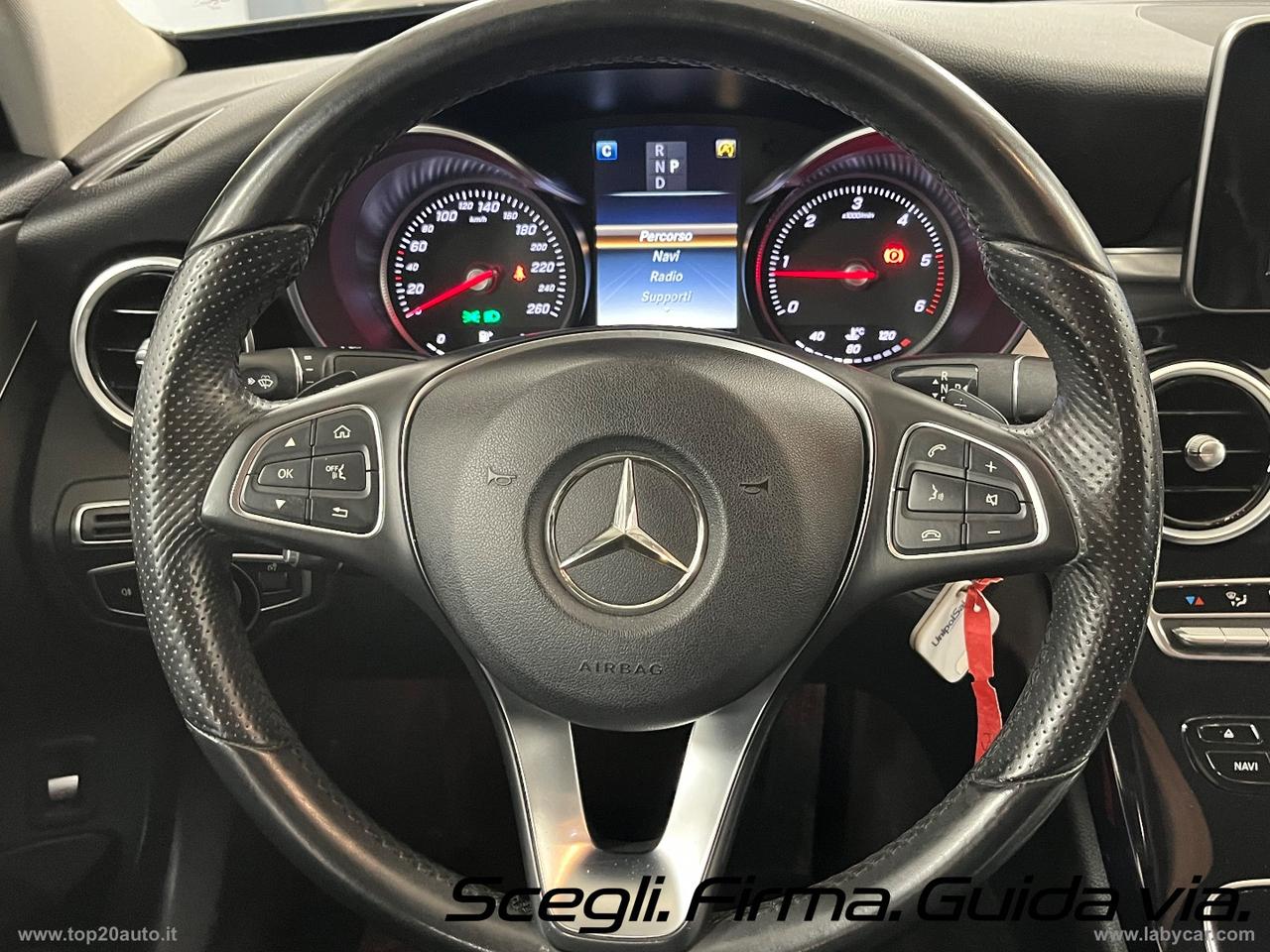 MERCEDES-BENZ C220d 4Matic Auto Sport