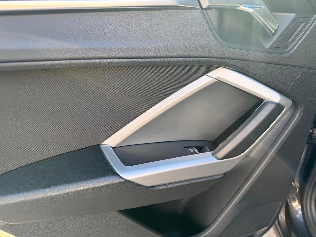 Audi Q3 35 TDI S tronic Business Plus "IN ARRIVO"