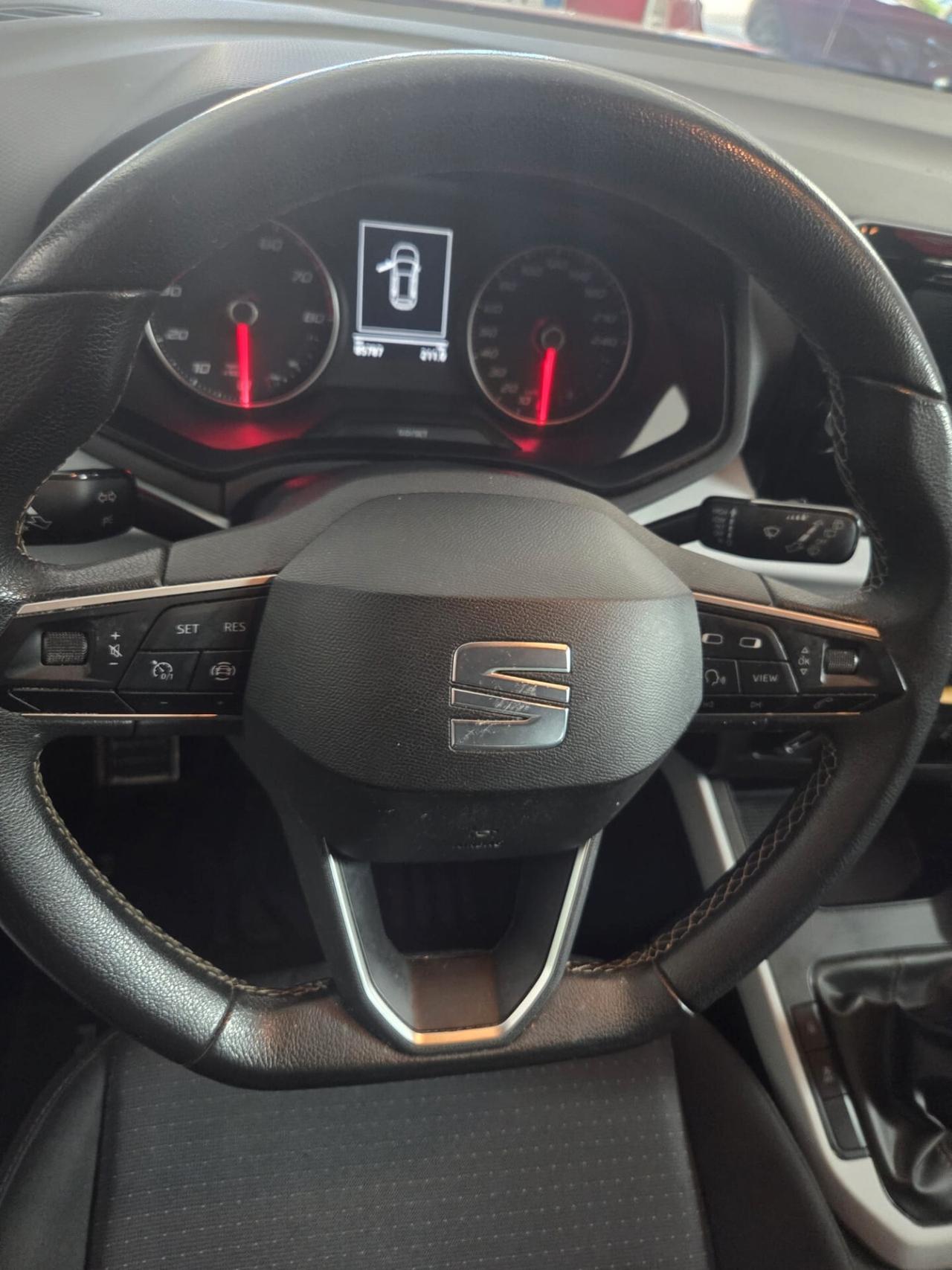 Seat Arona 1.0 TGI FR metano perfetta garanzia ancora casa madre